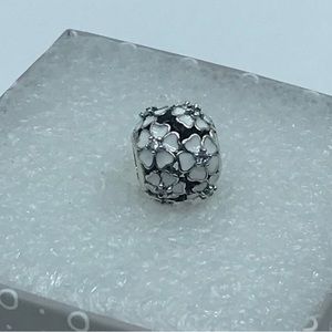 Pandora , “  White Primrose Meadow ” Charm , S925ALE 791488EN12 A44-8